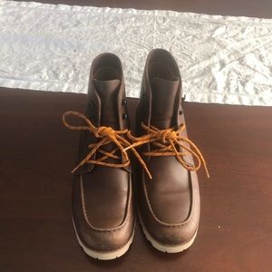 Men’s ugg boots size 10